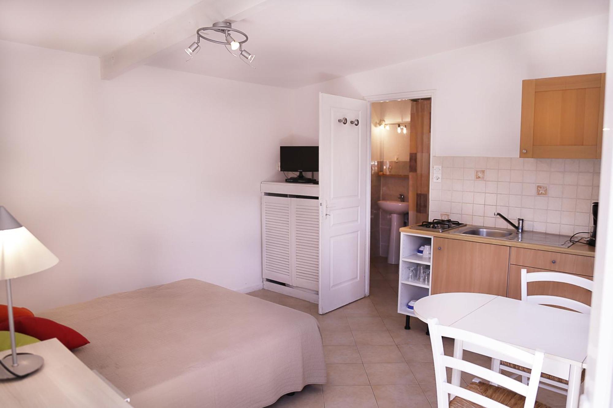 Hotel Perla Di Macchia Bonifacio  Zimmer foto